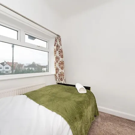Holiday home King Of North - Ls17 - Private Parking - Sleeps 10